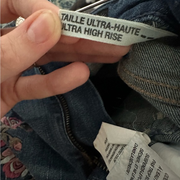 Garage | Denim Ultra High Rise Floral Embroidered Skinny Jeans - Picture 11 of 14